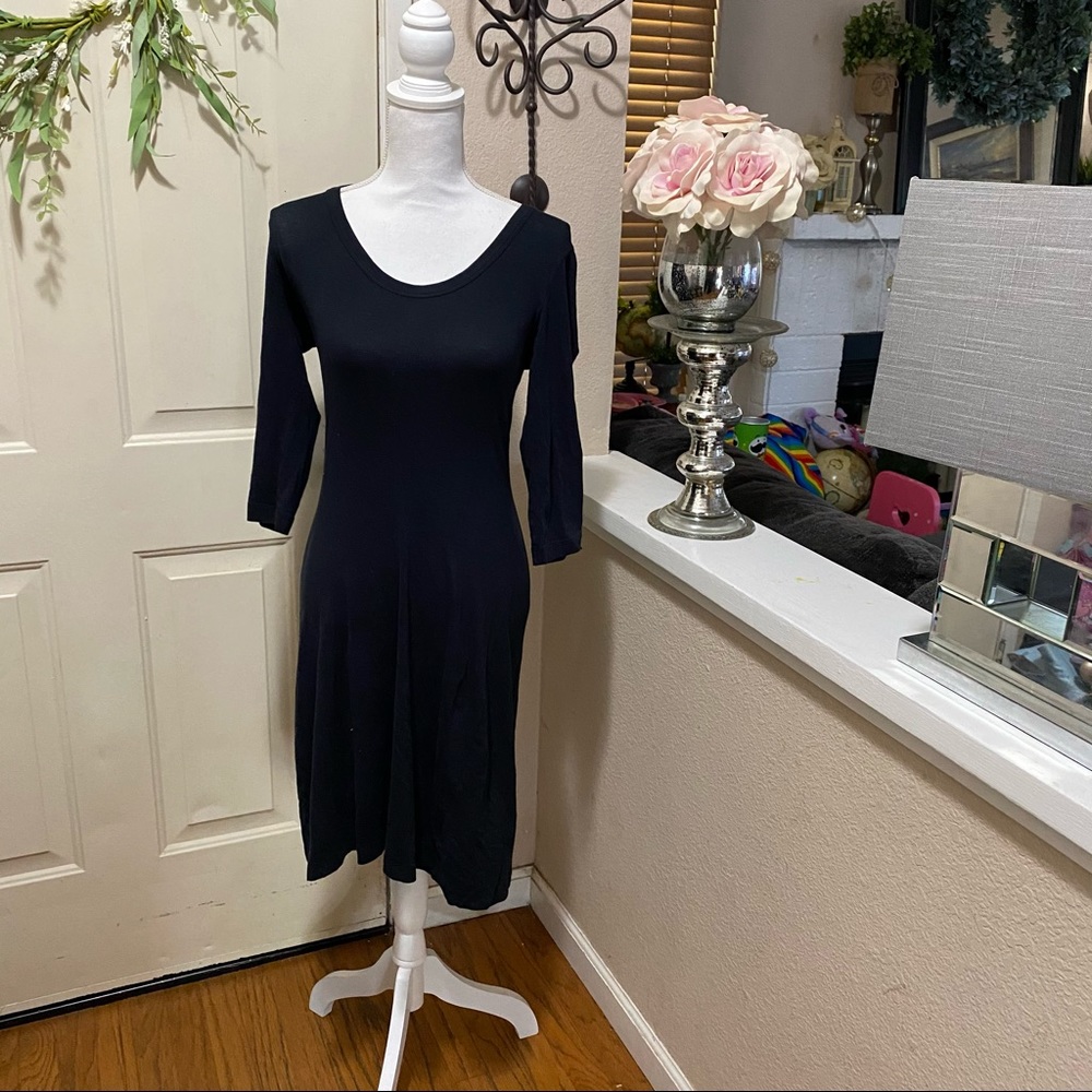 James Perse Chic Black 3/4” Sleeves Midi Dress - Picture 5 of 12
